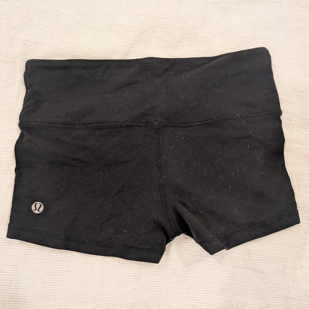 Lululemon Booty Shorts 2" Inseam - Size 4